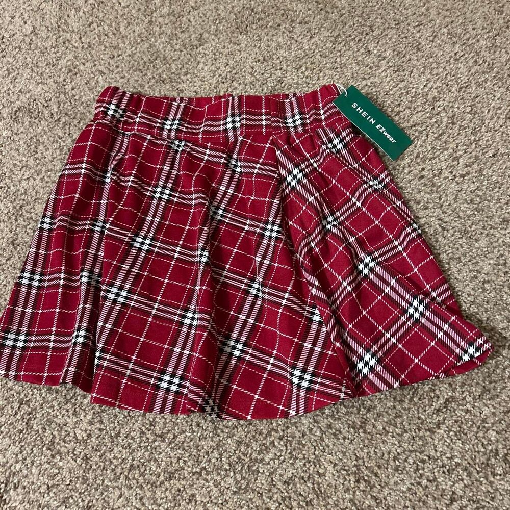 Shein Women's Red Skirt